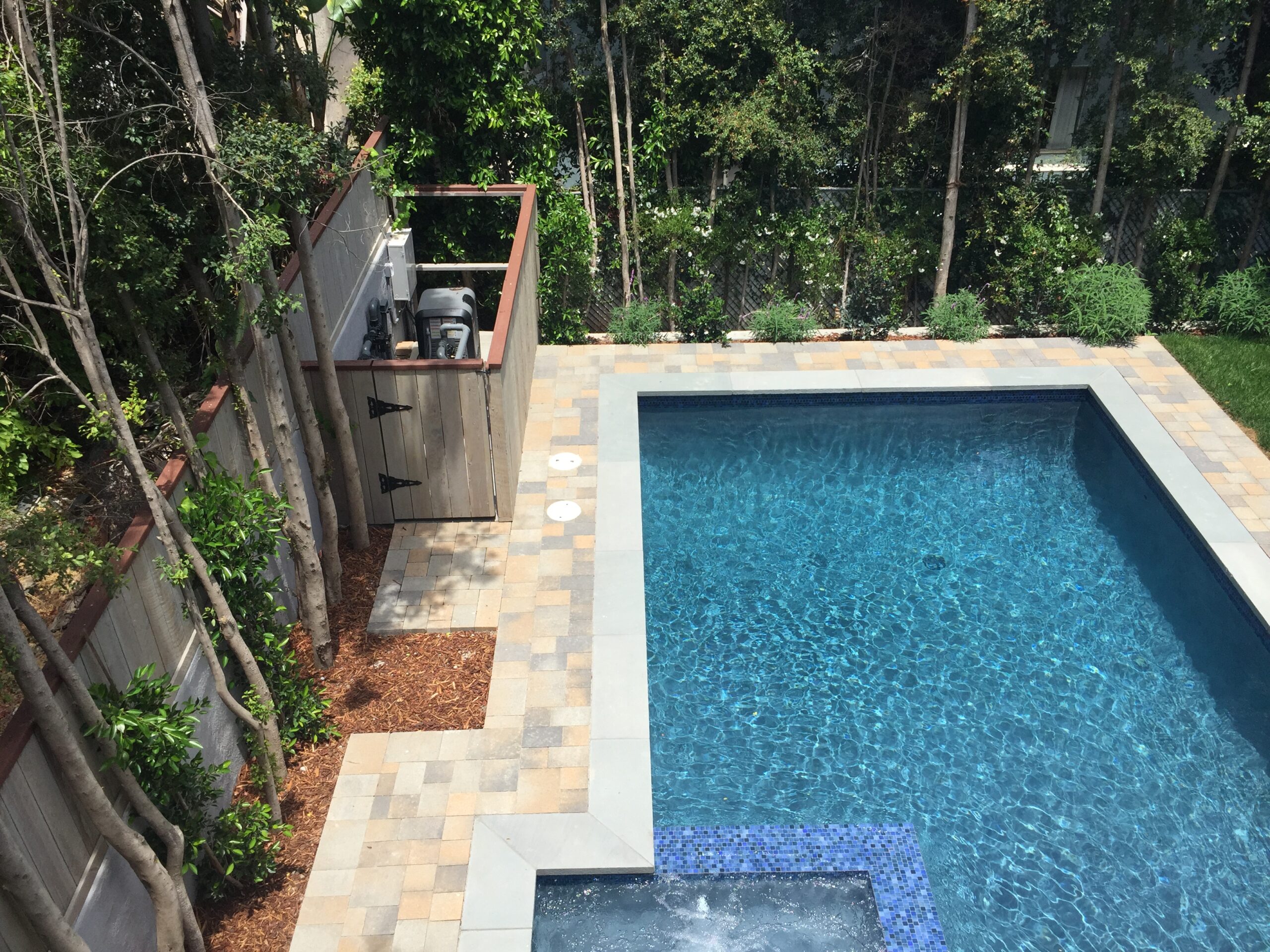 Pavers, Pools & Landscape in Los Angeles