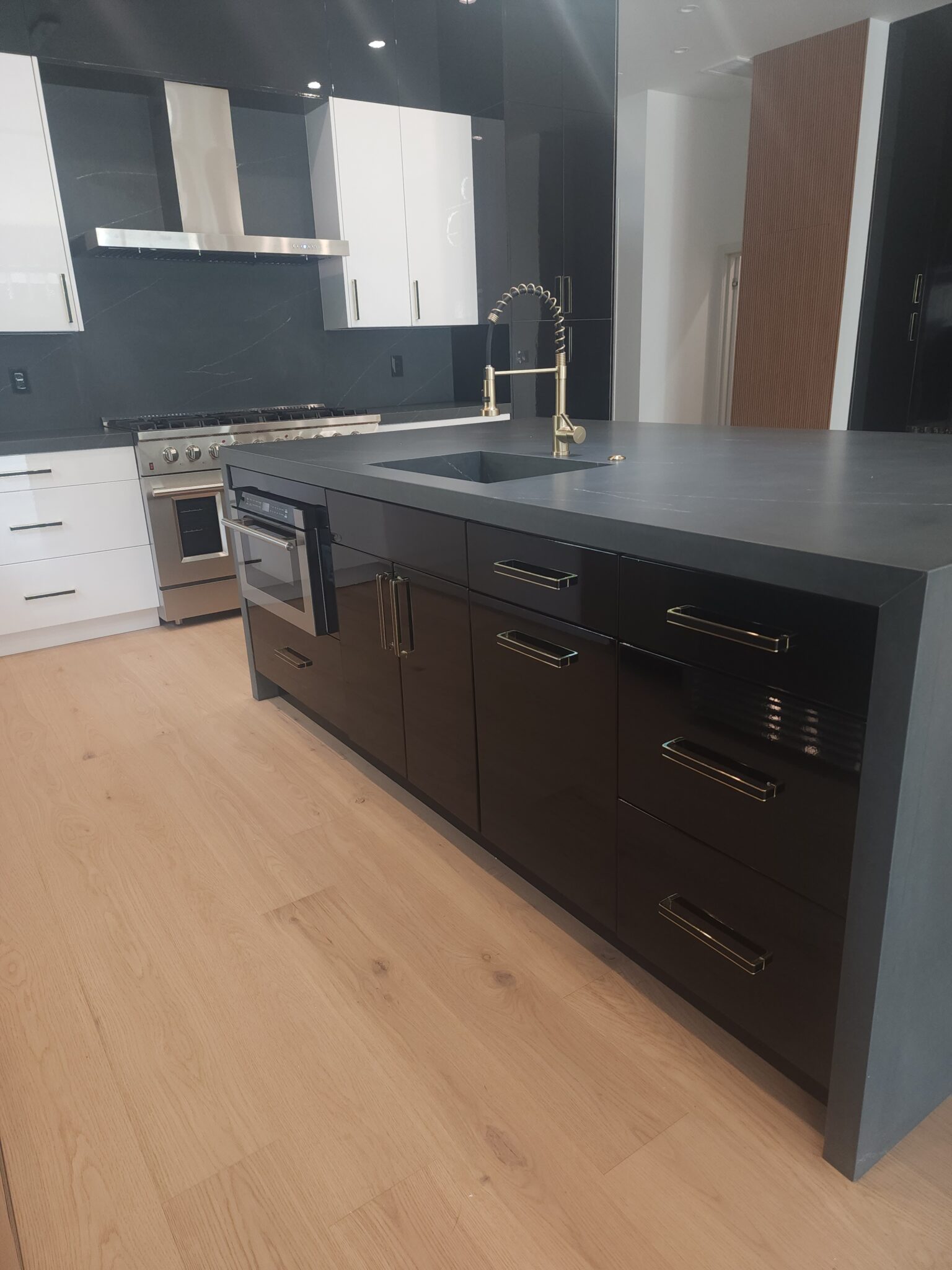 Stylish New Home Construction, view 18